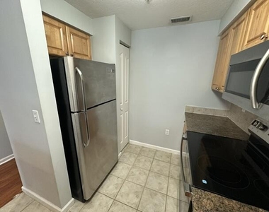 2036 Alta Meadows Lane - Photo Thumbnail 17