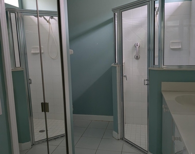 708 Sw Saint Vincent Cove - Photo Thumbnail 7