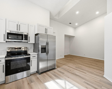 7618 S Pinewalk Dr S - Photo Thumbnail 22