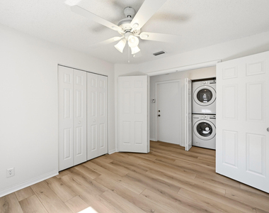 7618 S Pinewalk Dr S - Photo Thumbnail 6