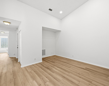 7618 S Pinewalk Dr S - Photo Thumbnail 19