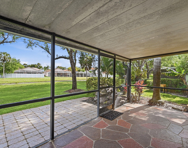 7618 S Pinewalk Dr S - Photo Thumbnail 28