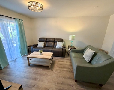1357 Nw 94th Way - Photo Thumbnail 1