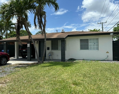 61 Nw 47th Street - Photo Thumbnail 1