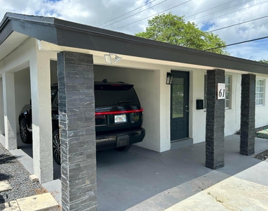 61 Nw 47th Street - Photo Thumbnail 2