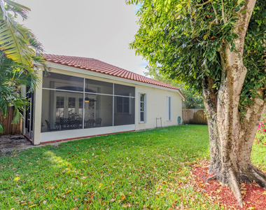 4082 Trenton Avenue - Photo Thumbnail 26