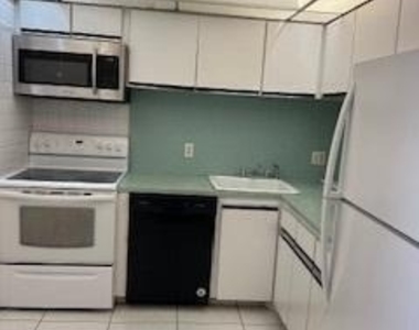 12007 Poinciana Boulevard - Photo Thumbnail 25