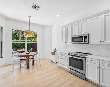 2068 Wightman Drive - Photo Thumbnail 7