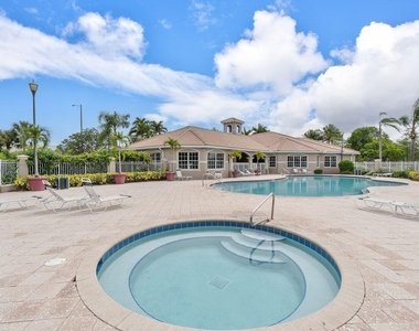 5011 Wiles Road - Photo Thumbnail 30