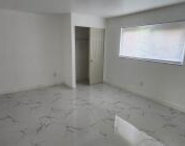 3205 Nw 87th Avenue - Photo Thumbnail 17