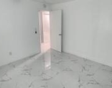 3205 Nw 87th Avenue - Photo Thumbnail 18