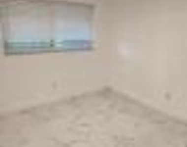 3205 Nw 87th Avenue - Photo Thumbnail 15