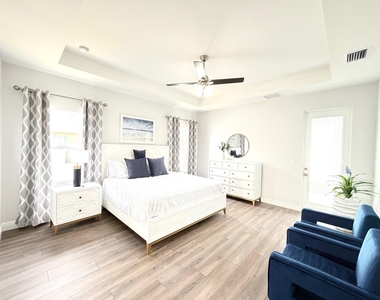 363 Sw Becker Road - Photo Thumbnail 14