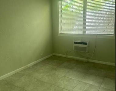 3081 Virginia Street - Photo Thumbnail 7