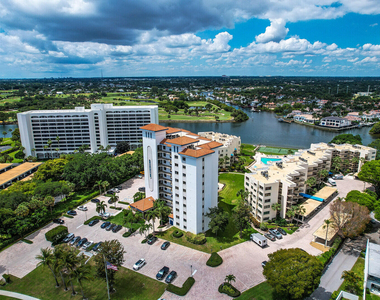 370 Golfview Road - Photo Thumbnail 39
