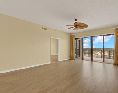 370 Golfview Road - Photo Thumbnail 9
