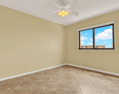 370 Golfview Road - Photo Thumbnail 28