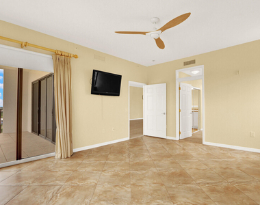 370 Golfview Road - Photo Thumbnail 23