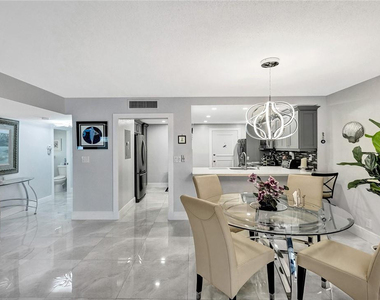 3430 Galt Ocean Drive - Photo Thumbnail 12