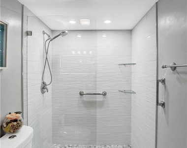 3430 Galt Ocean Drive - Photo Thumbnail 26