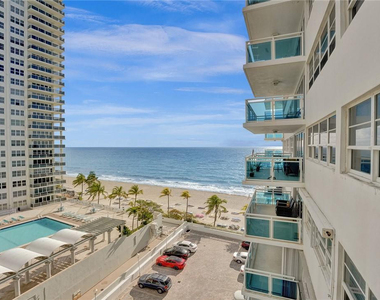 3430 Galt Ocean Drive - Photo Thumbnail 32