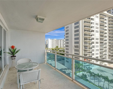 3430 Galt Ocean Drive - Photo Thumbnail 30