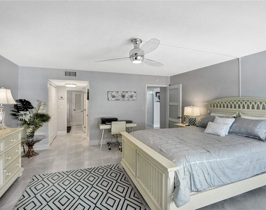 3430 Galt Ocean Drive - Photo Thumbnail 27