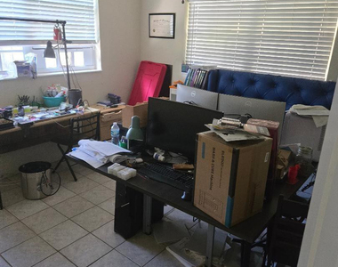 311 Ne 42nd Street - Photo Thumbnail 10