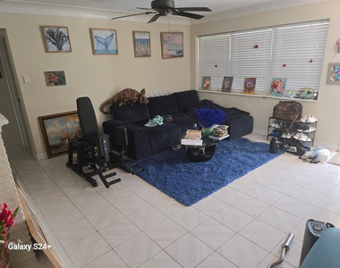 311 Ne 42nd Street - Photo Thumbnail 11