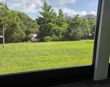 1949 Ne Ocean Dunes Drive - Photo Thumbnail 28