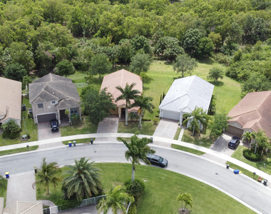 1196 Se Fleming Way - Photo Thumbnail 36