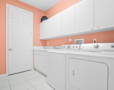 1196 Se Fleming Way - Photo Thumbnail 31