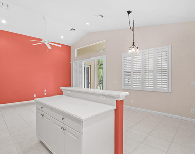 1196 Se Fleming Way - Photo Thumbnail 9