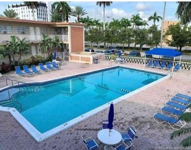 26 Diplomat Parkway - Photo Thumbnail 11