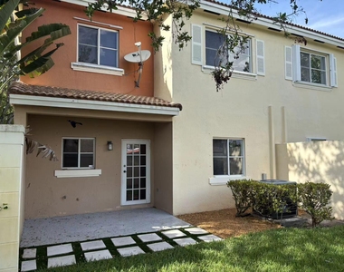 11500 Nw 33rd Street - Photo Thumbnail 2