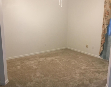 1538 Sw Neptune Avenue - Photo Thumbnail 5