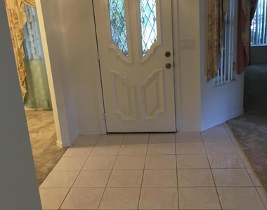 1538 Sw Neptune Avenue - Photo Thumbnail 3