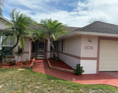 1538 Sw Neptune Avenue - Photo Thumbnail 18