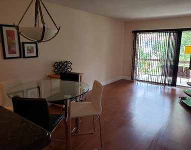 899 Se 2nd Avenue - Photo Thumbnail 7