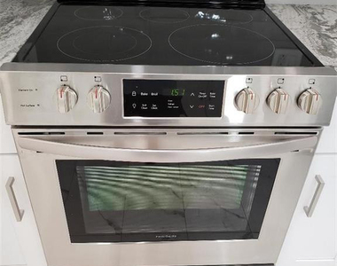 5201 Ne 24th Terrace - Photo Thumbnail 6