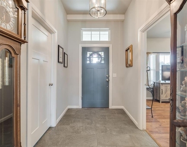 18500 Summer Grove Avenue - Photo Thumbnail 4