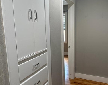1215 Westlawn Drive - Photo Thumbnail 17