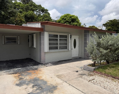 6129 Sw 22nd Street - Photo Thumbnail 4