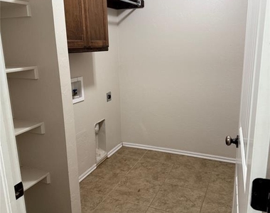 11600 Sw 9th Street - Photo Thumbnail 6
