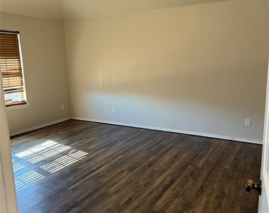 11600 Sw 9th Street - Photo Thumbnail 11