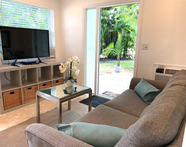 801 Sw 10th Street - Photo Thumbnail 12