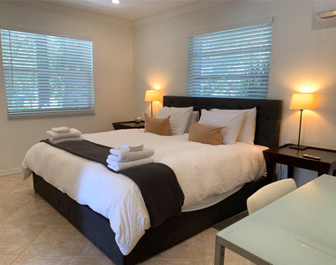 801 Sw 10th Street - Photo Thumbnail 17