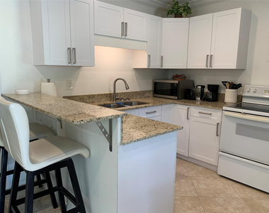 801 Sw 10th Street - Photo Thumbnail 13