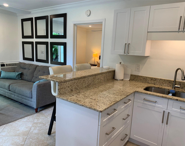 801 Sw 10th Street - Photo Thumbnail 11