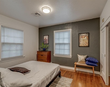 1009 Idaho Street - Photo Thumbnail 8